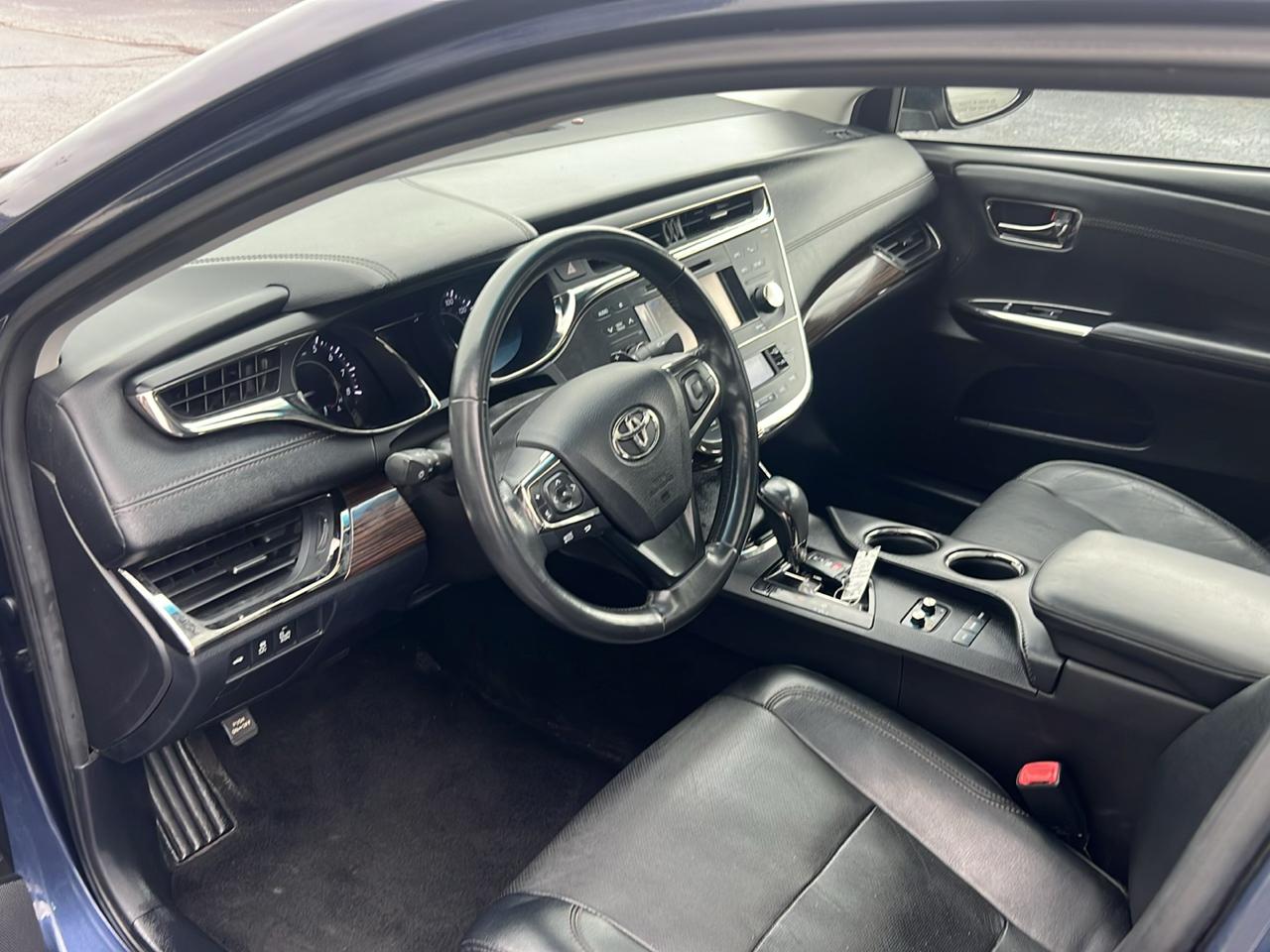 Toyota Avalon Limited 4D Sedan 2014