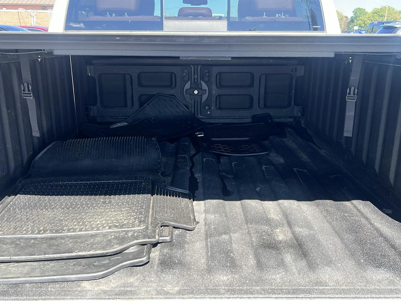 RAM 1500 4WD Crew Cab 140.5" Longhorn 2016