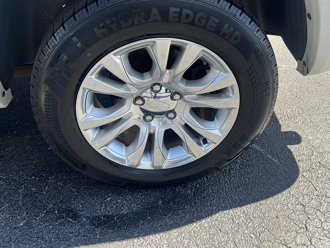 RAM 1500 4WD Crew Cab 140.5" Longhorn 2016