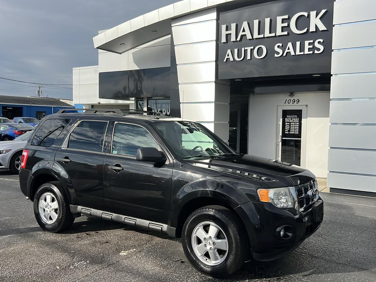 Ford Escape FWD 4dr XLT 2011