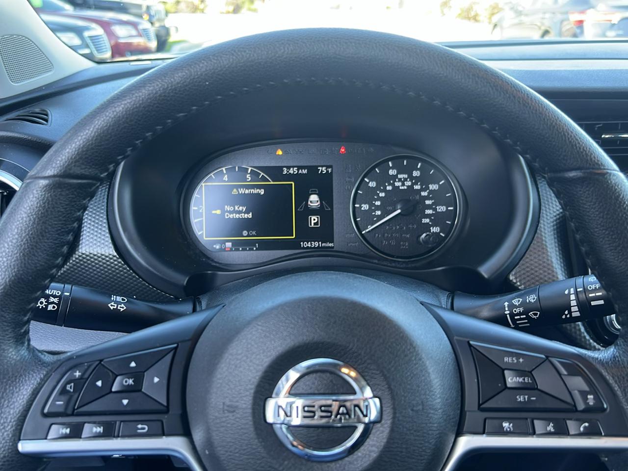 Nissan Kicks SV FWD 2021