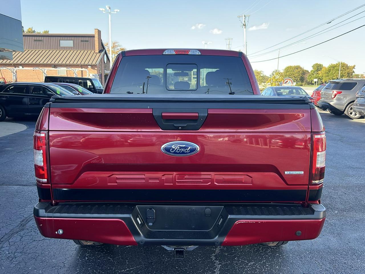 Ford F-150 4WD SuperCrew 145" XLT 2018