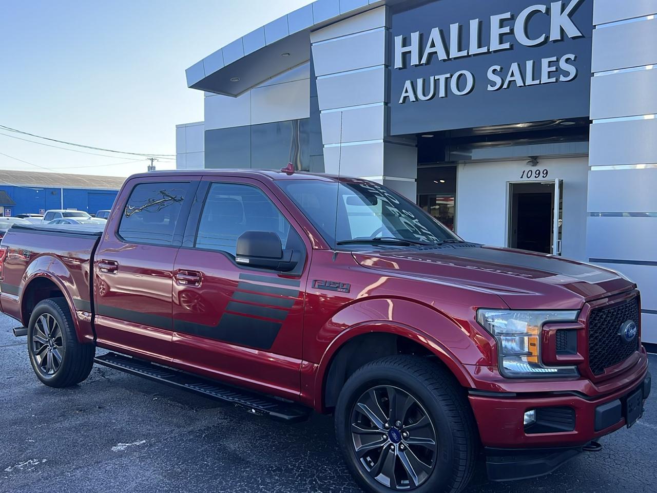 Ford F-150 4WD SuperCrew 145" XLT 2018