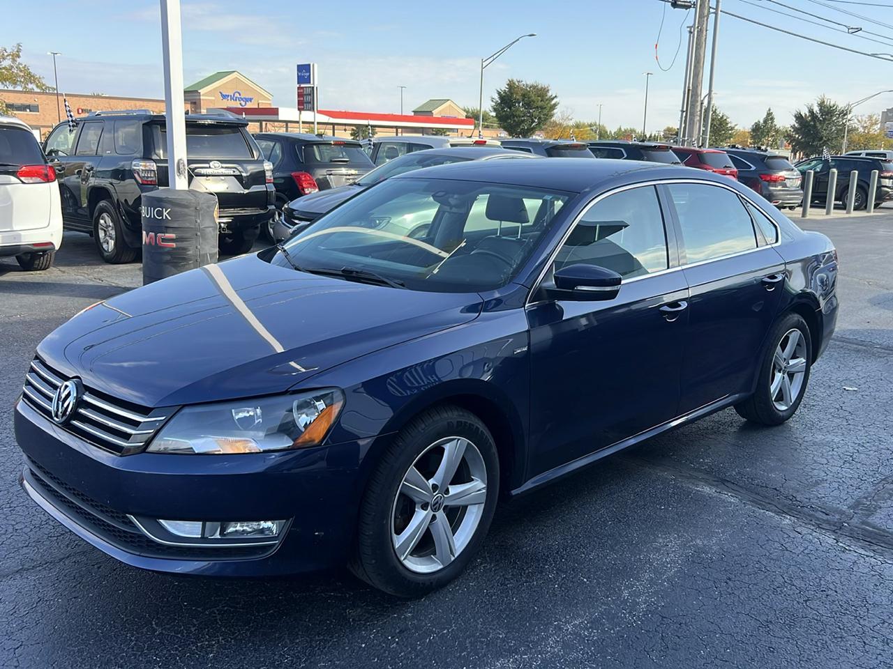 Volkswagen Passat 4dr Sdn 1.8T Auto S 2015