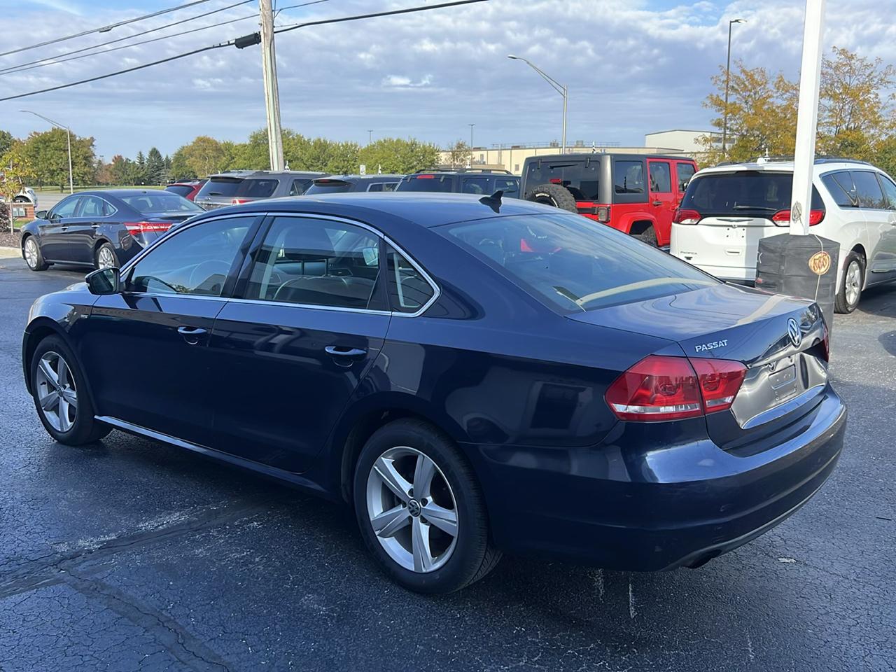 Volkswagen Passat 4dr Sdn 1.8T Auto S 2015