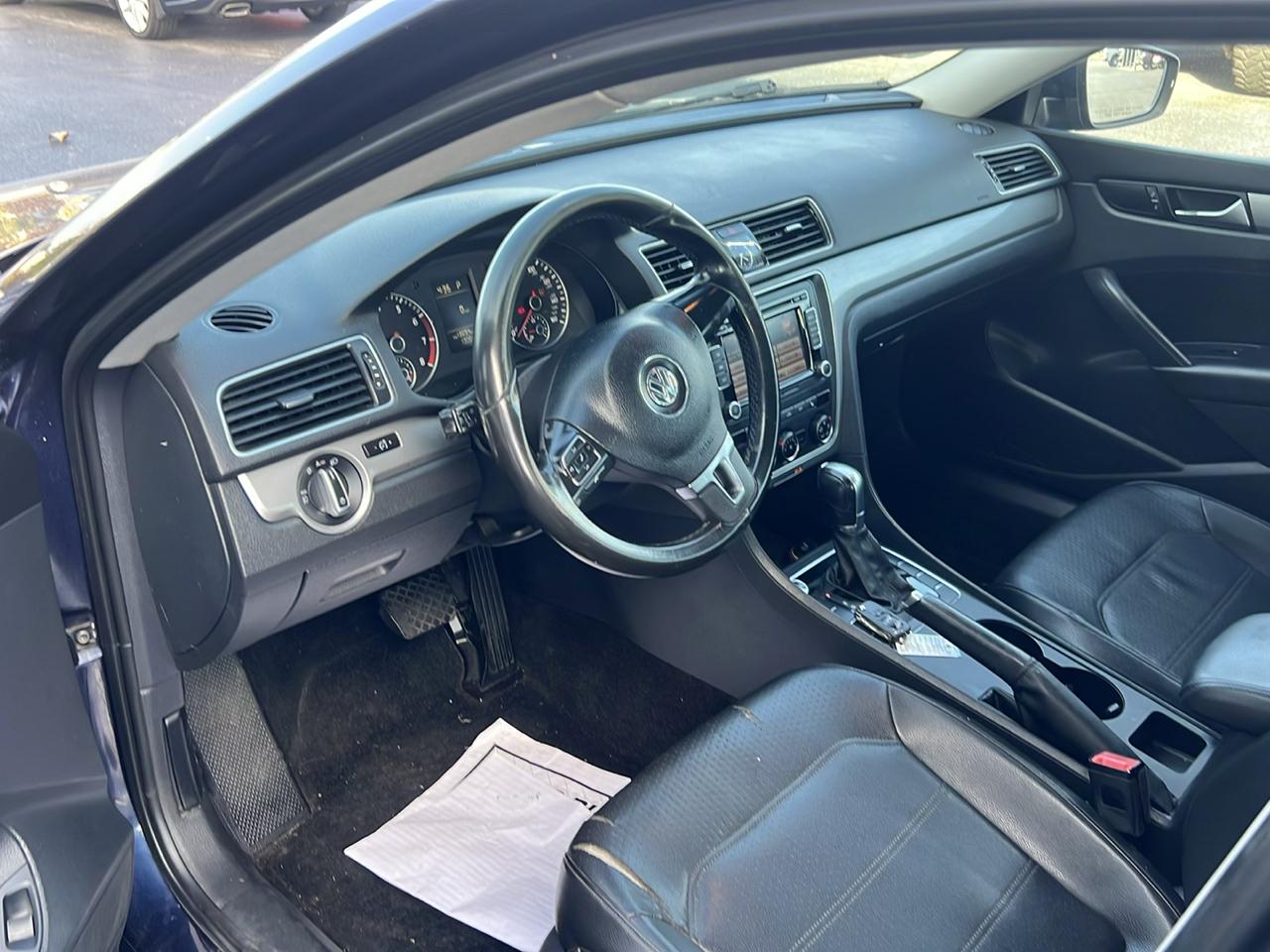 Volkswagen Passat 4dr Sdn 1.8T Auto S 2015