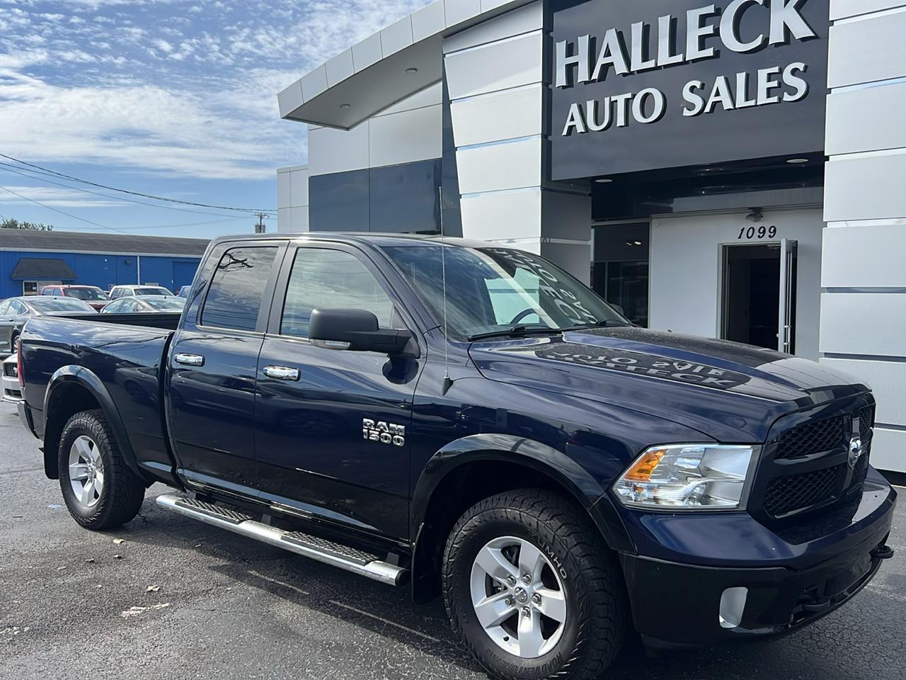 RAM 1500 4WD Quad Cab 140.5" Outdoorsman 2014