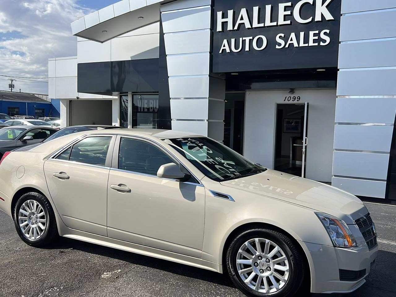 Cadillac CTS Sedan 4dr Sdn 3.0L Luxury AWD 2011