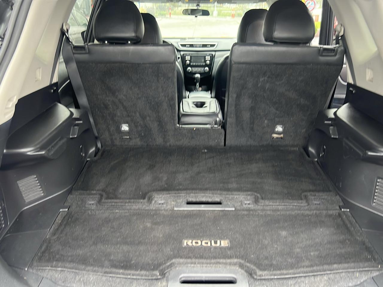 Nissan Rogue AWD 4dr SV 2016