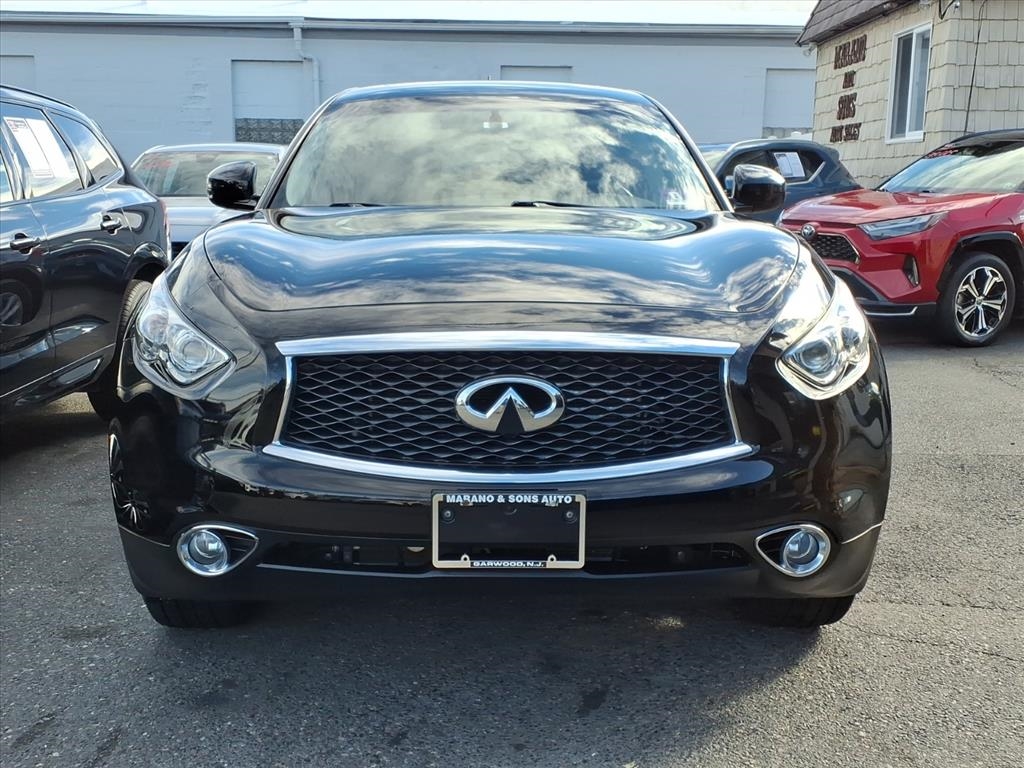 Infiniti QX70  2017 Infiniti QX70  2017
