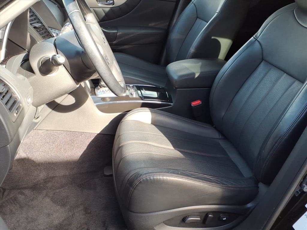 Infiniti QX70  2017 Infiniti QX70  2017