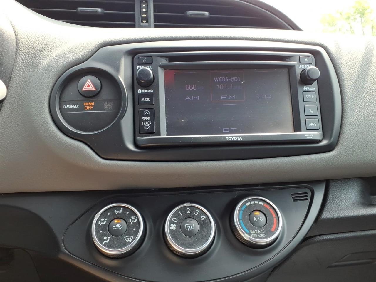 Toyota Yaris  2016