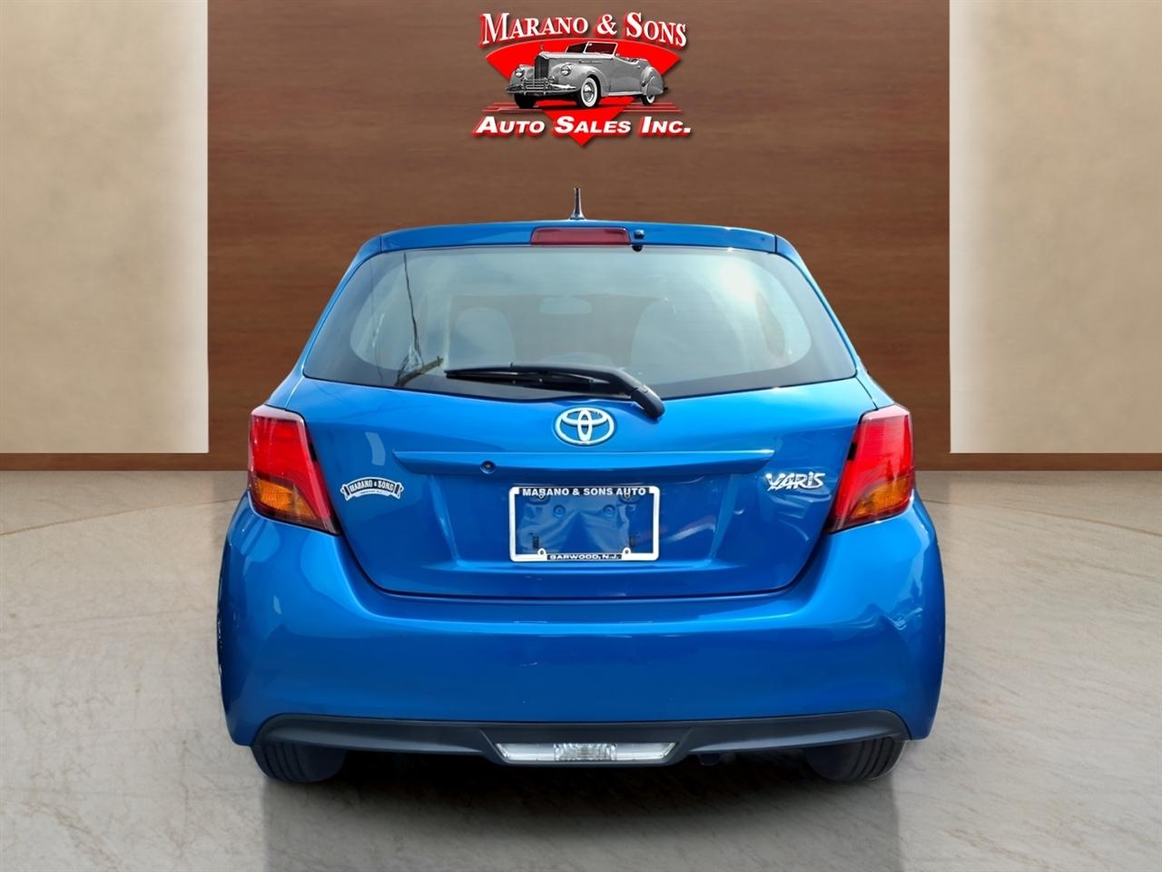 Toyota Yaris  2016
