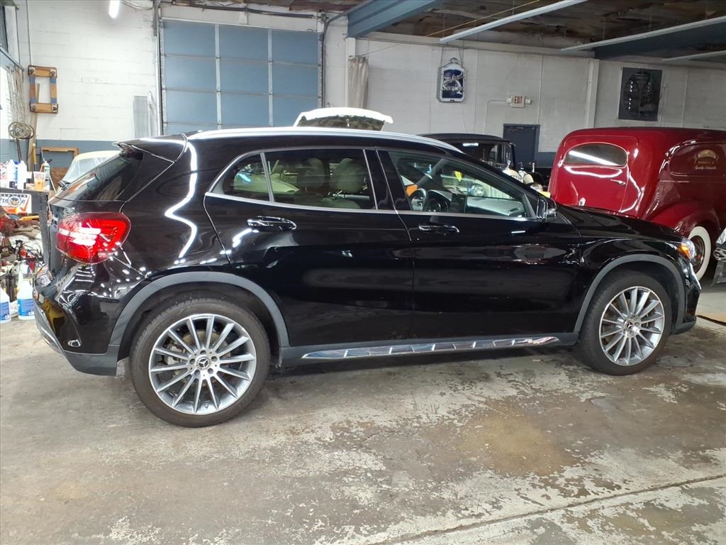 Mercedes-Benz GLA-Class GLA250 4MATIC 2019