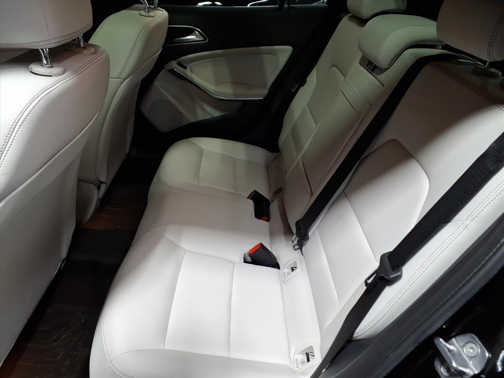 Mercedes-Benz GLA-Class GLA250 4MATIC 2019