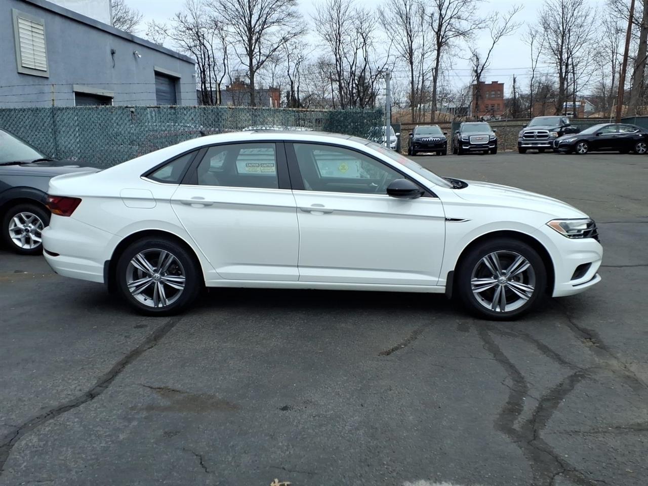 Volkswagen Jetta 1.4T R-Line 8A 2019