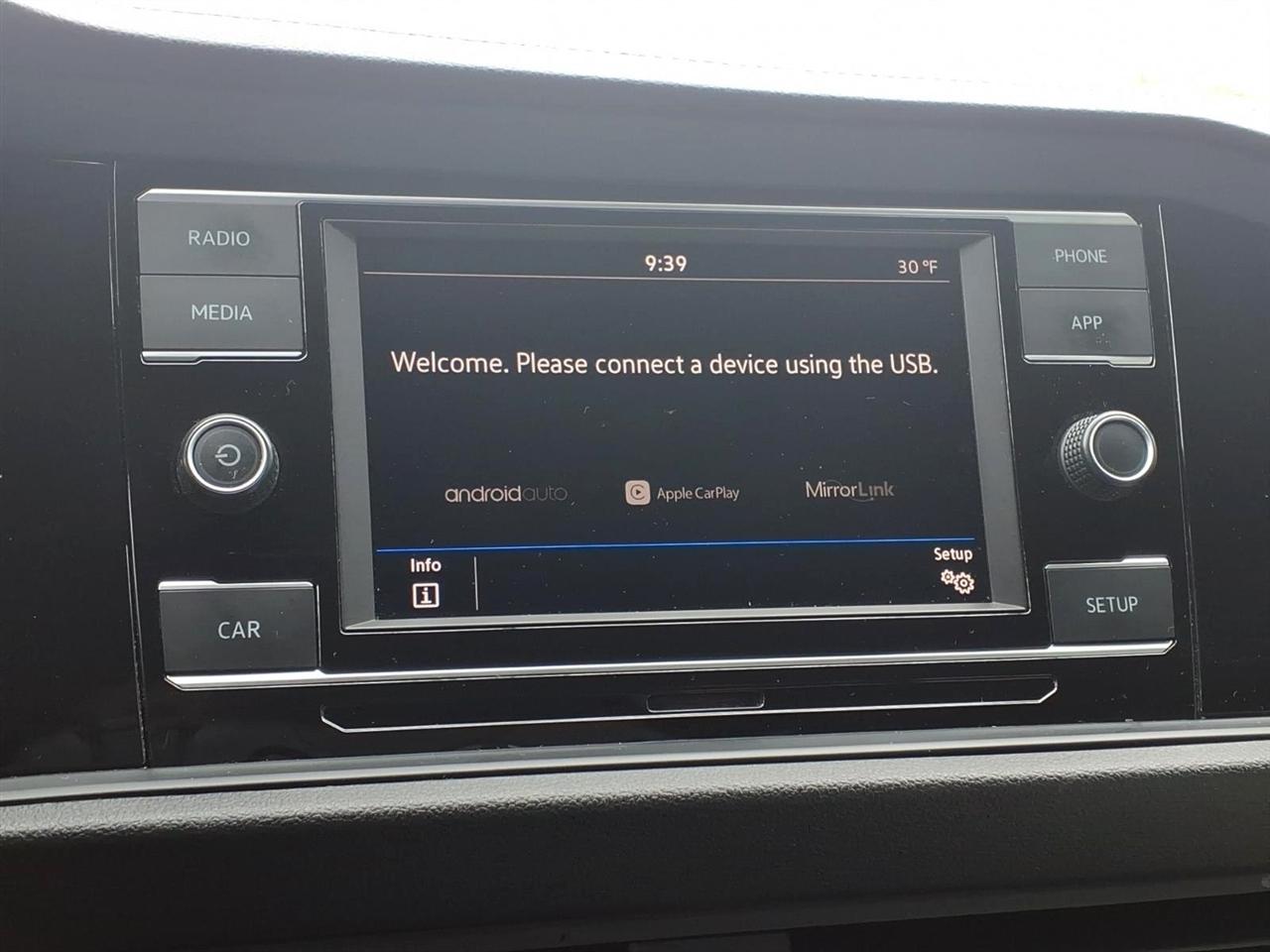 Volkswagen Jetta 1.4T R-Line 8A 2019