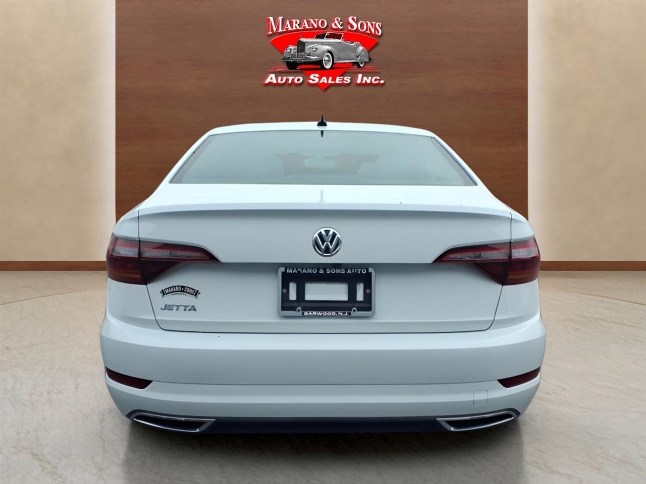 Volkswagen Jetta 1.4T R-Line 8A 2019