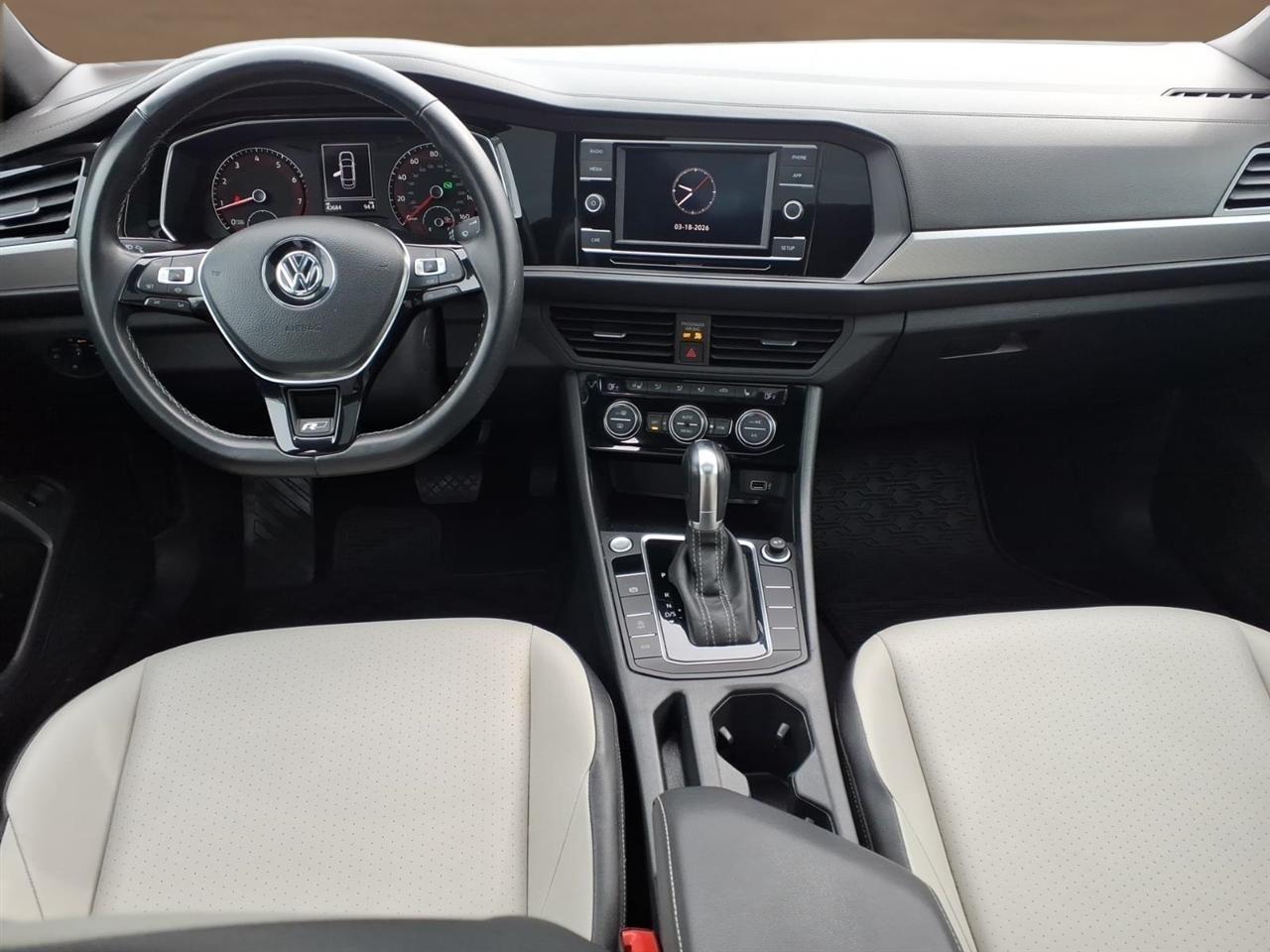 Volkswagen Jetta 1.4T R-Line 8A 2019