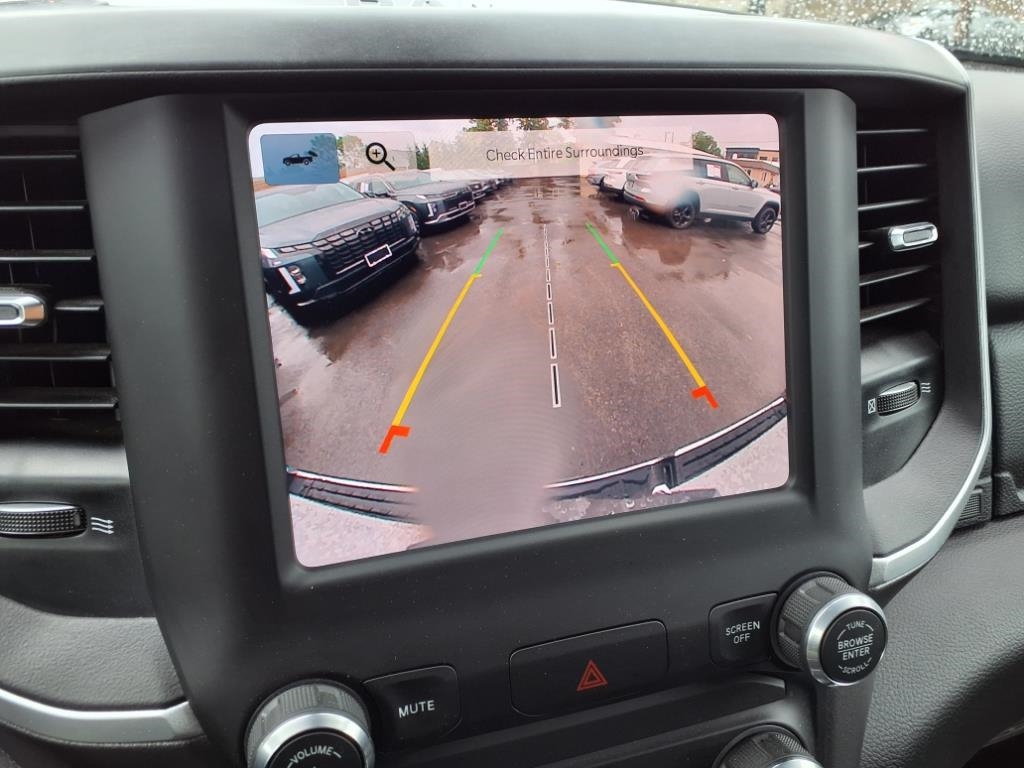 Ram Truck 1500 Big Horn 4x4 Quad Cab 6'4" Box 2022