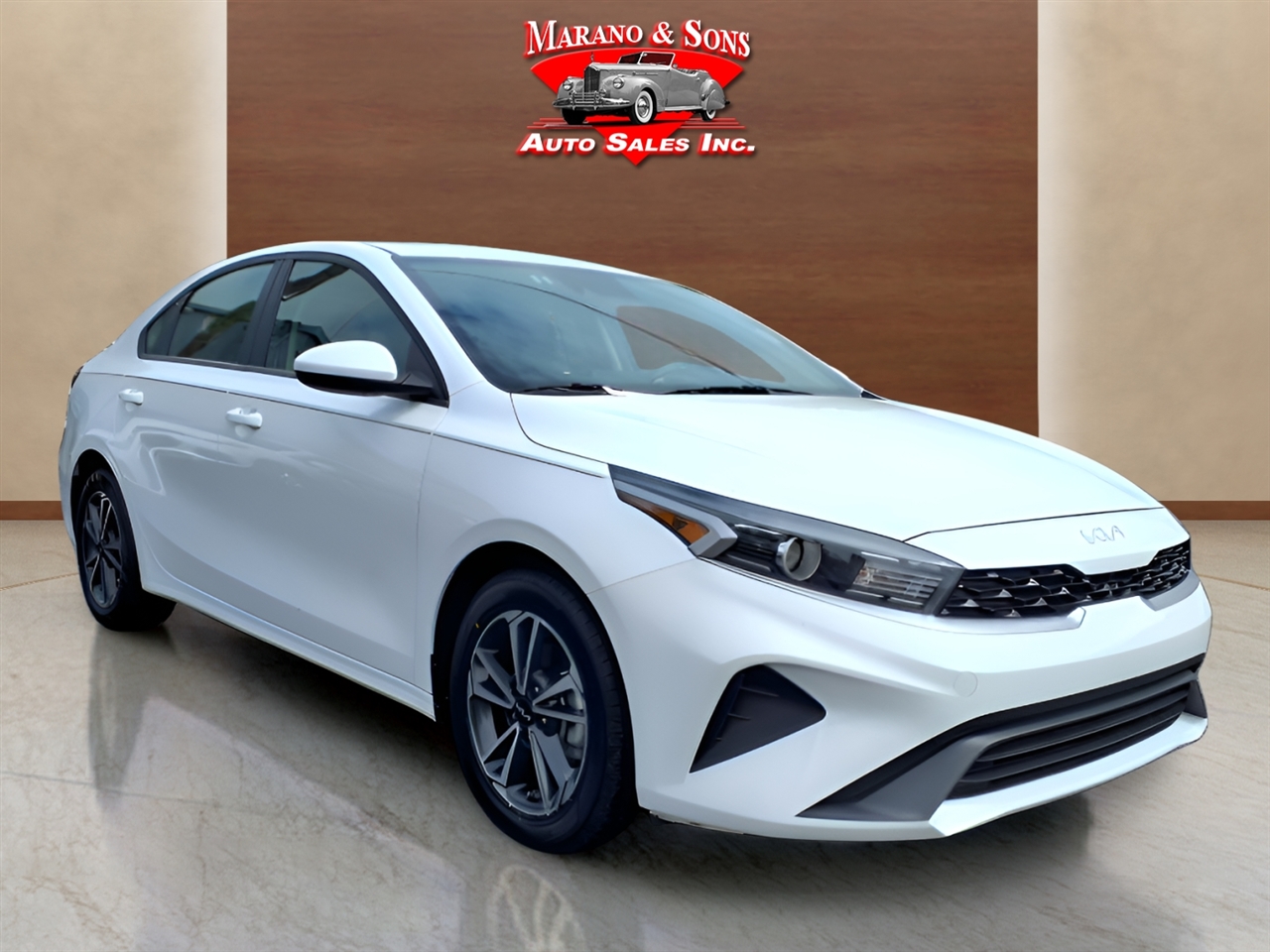 Kia Forte LXS IVT 2024