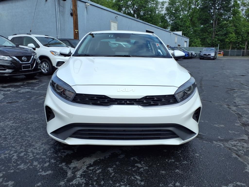 Kia Forte LXS IVT 2024