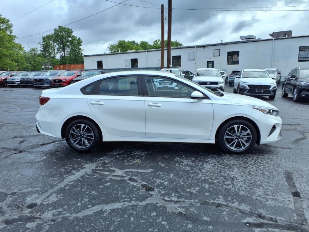 Kia Forte LXS IVT 2024