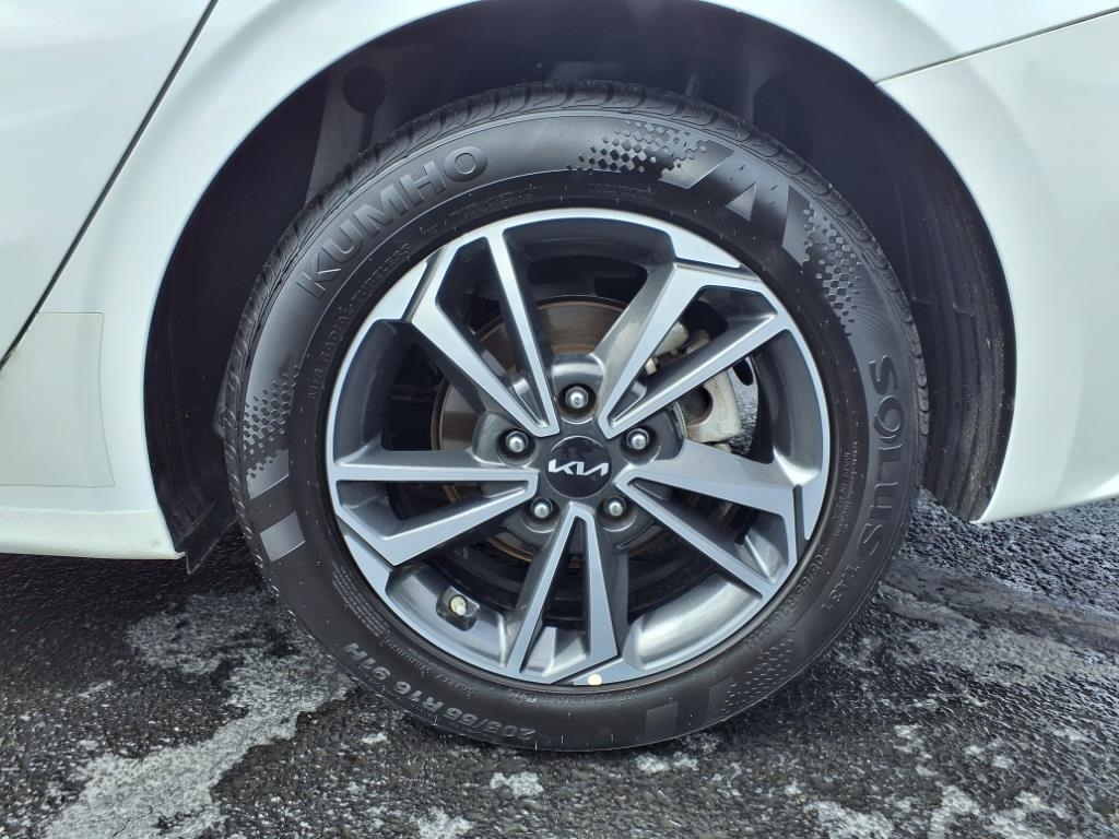 Kia Forte LXS IVT 2024