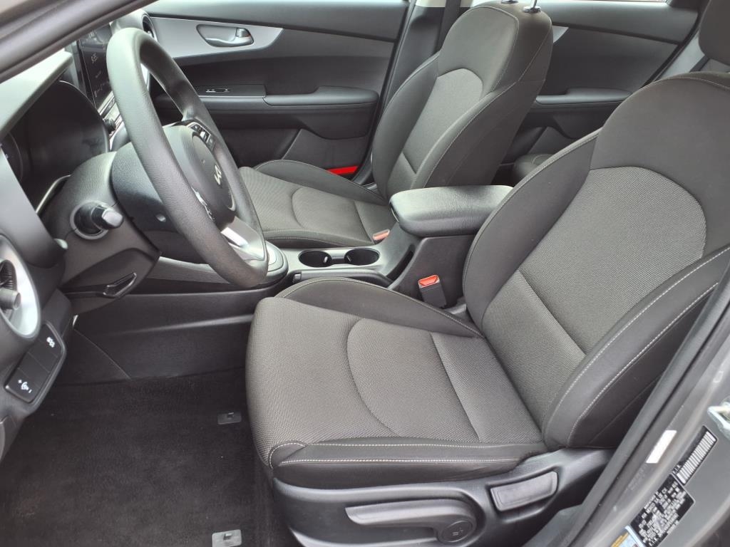 Kia Forte LXS IVT 2023