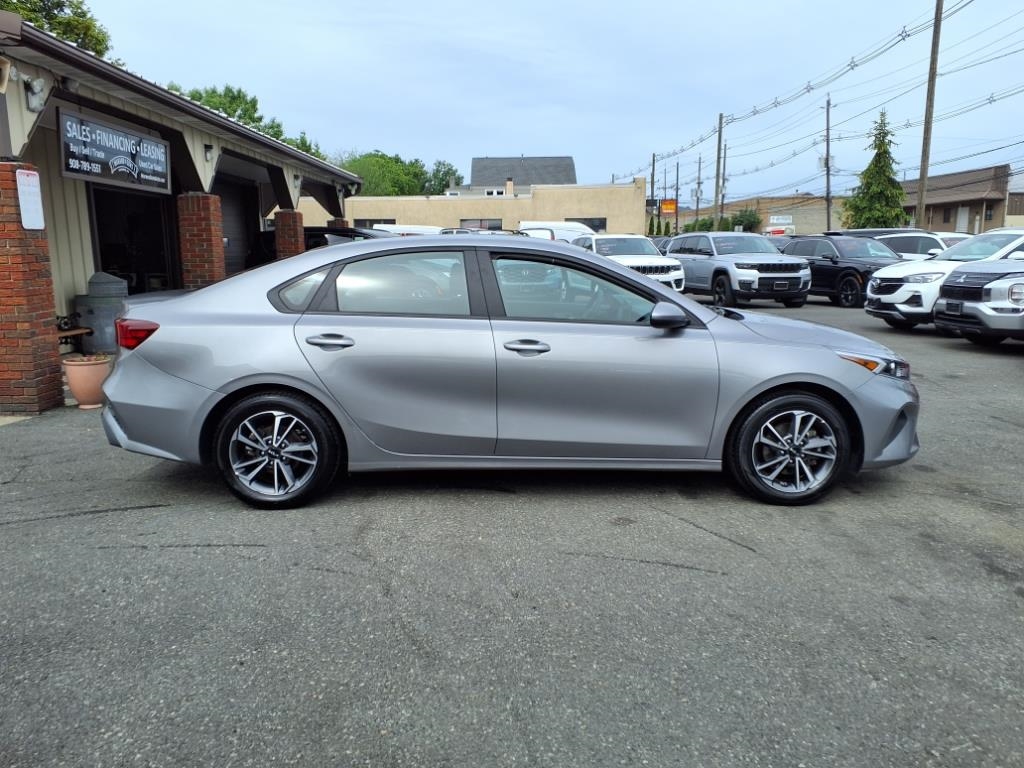 Kia Forte LXS IVT 2023