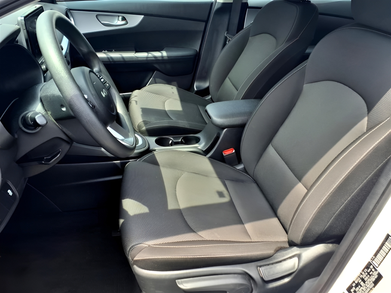 Kia Forte LXS IVT 2024 Kia Forte LXS IVT 2024