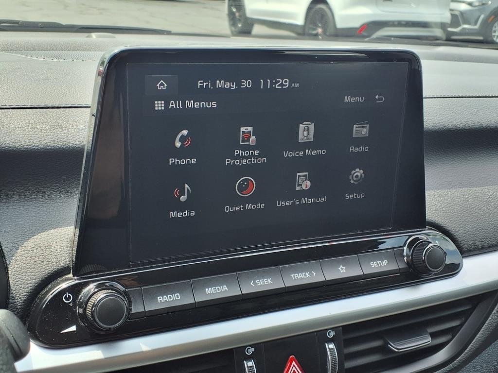 Kia Forte LXS IVT 2024