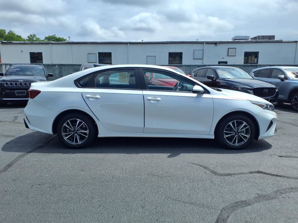 Kia Forte LXS IVT 2024