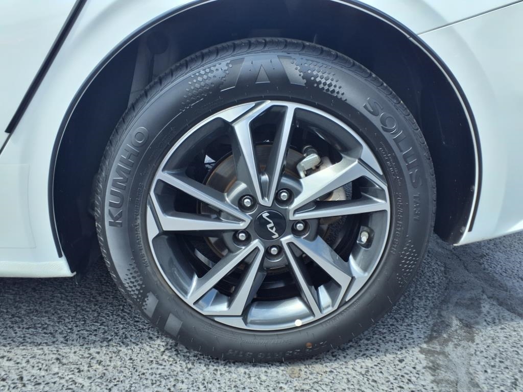 Kia Forte LXS IVT 2024