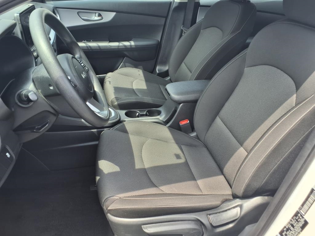 Kia Forte LXS IVT 2024