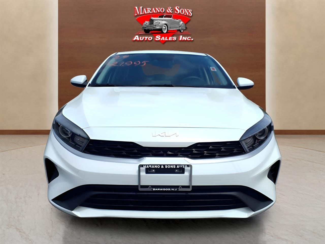 Kia Forte LXS IVT 2024