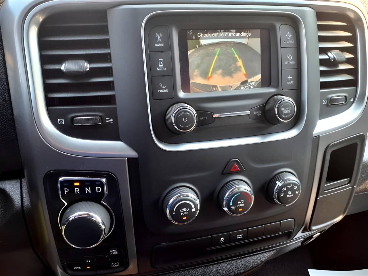 Ram Truck 1500 Classic SLT 4x4 Quad Cab 6'4" Box 2024