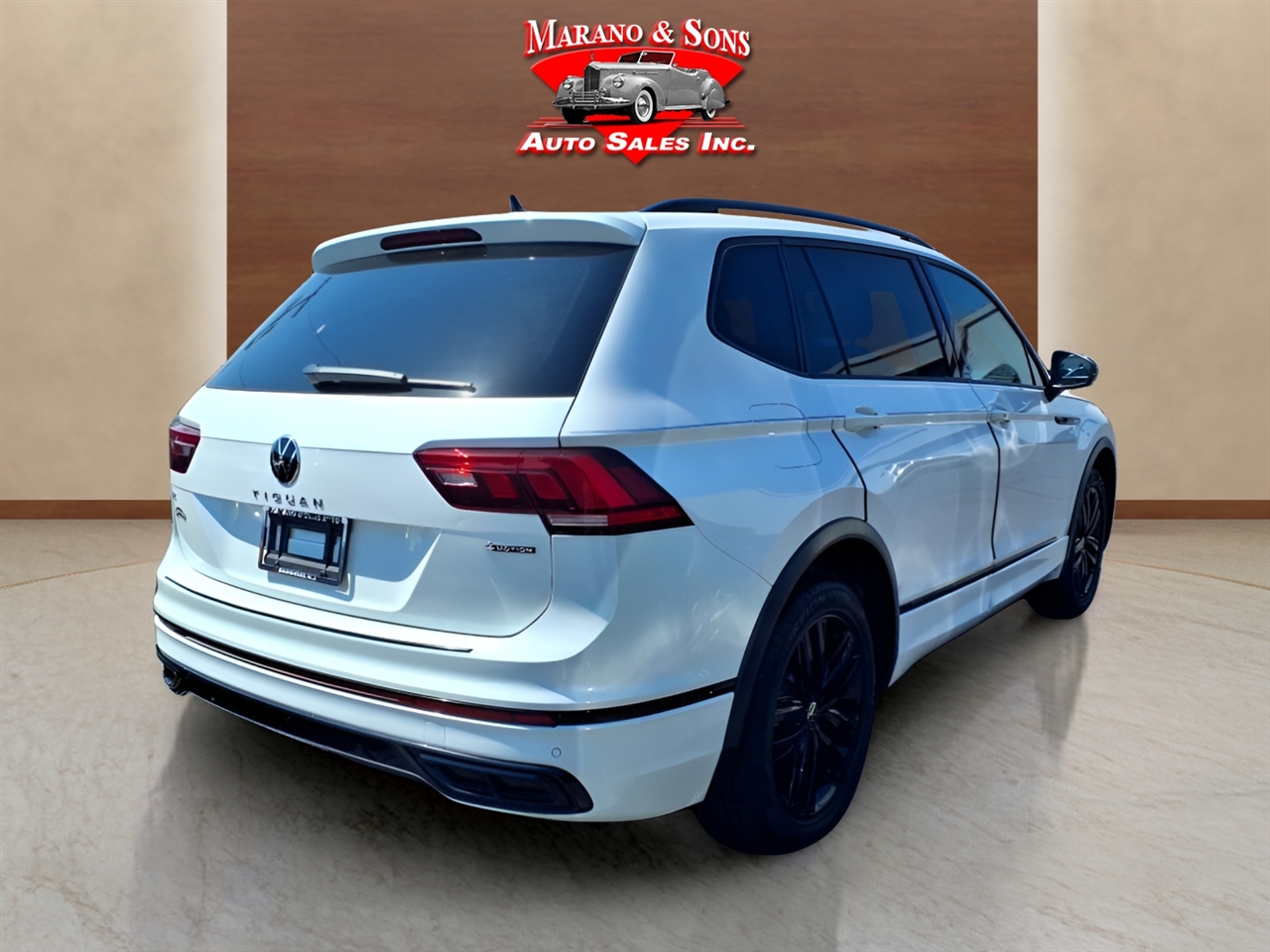 Volkswagen Tiguan 2.0T SE R-Line Black 4MOTION 2022 Volkswagen Tiguan 2.0T SE R-Line Black 4MOTION 2022