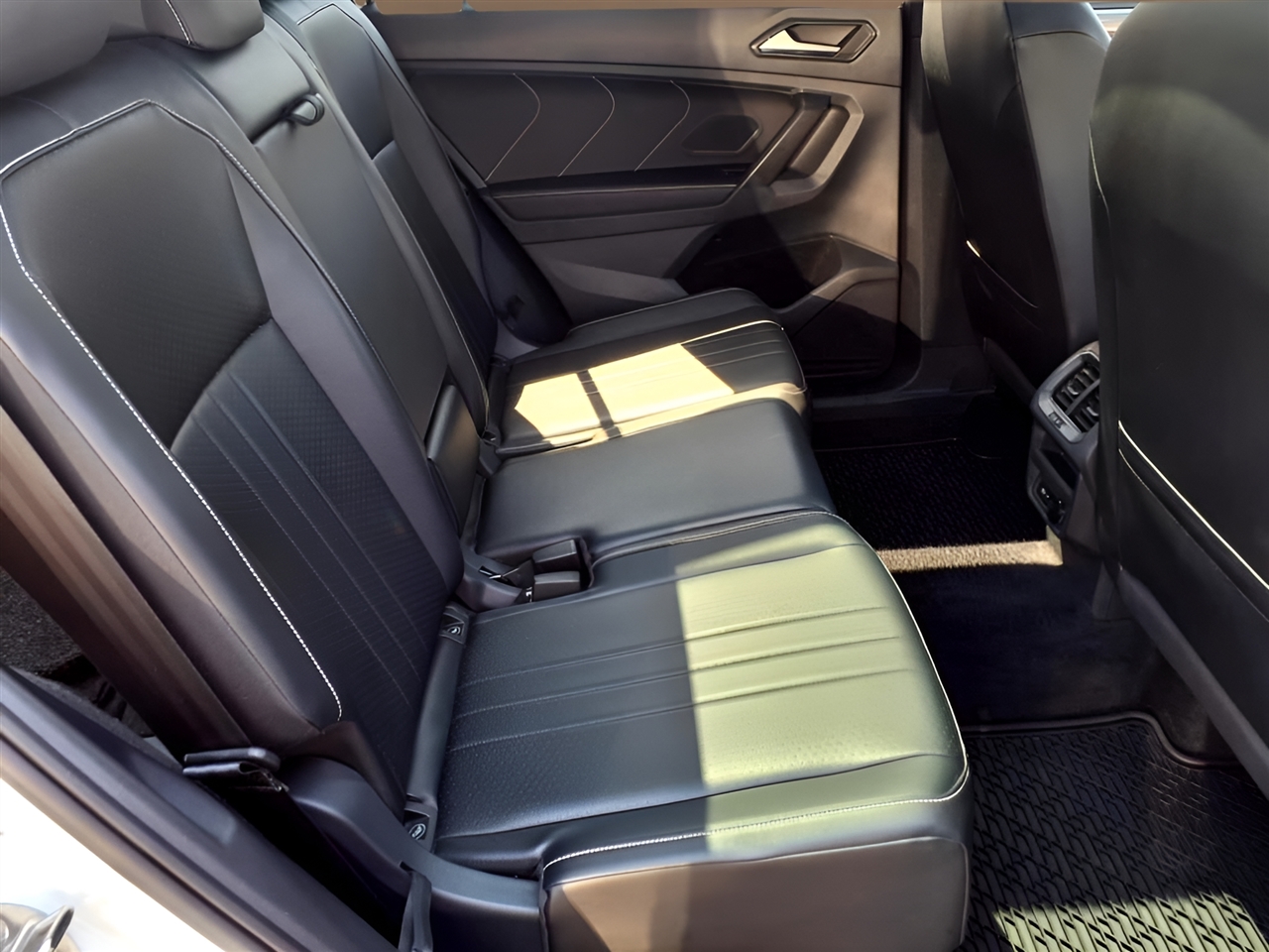 Volkswagen Tiguan 2.0T SE R-Line Black 4MOTION 2022