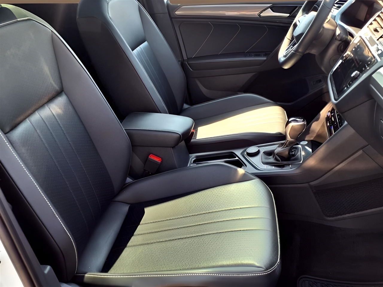 Volkswagen Tiguan 2.0T SE R-Line Black 4MOTION 2022