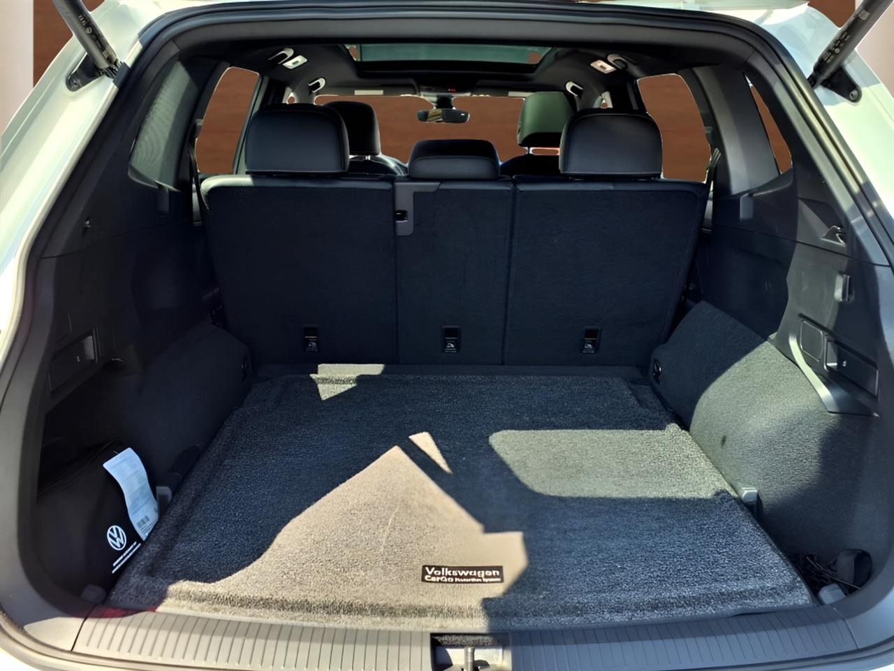 Volkswagen Tiguan 2.0T SE R-Line Black 4MOTION 2022