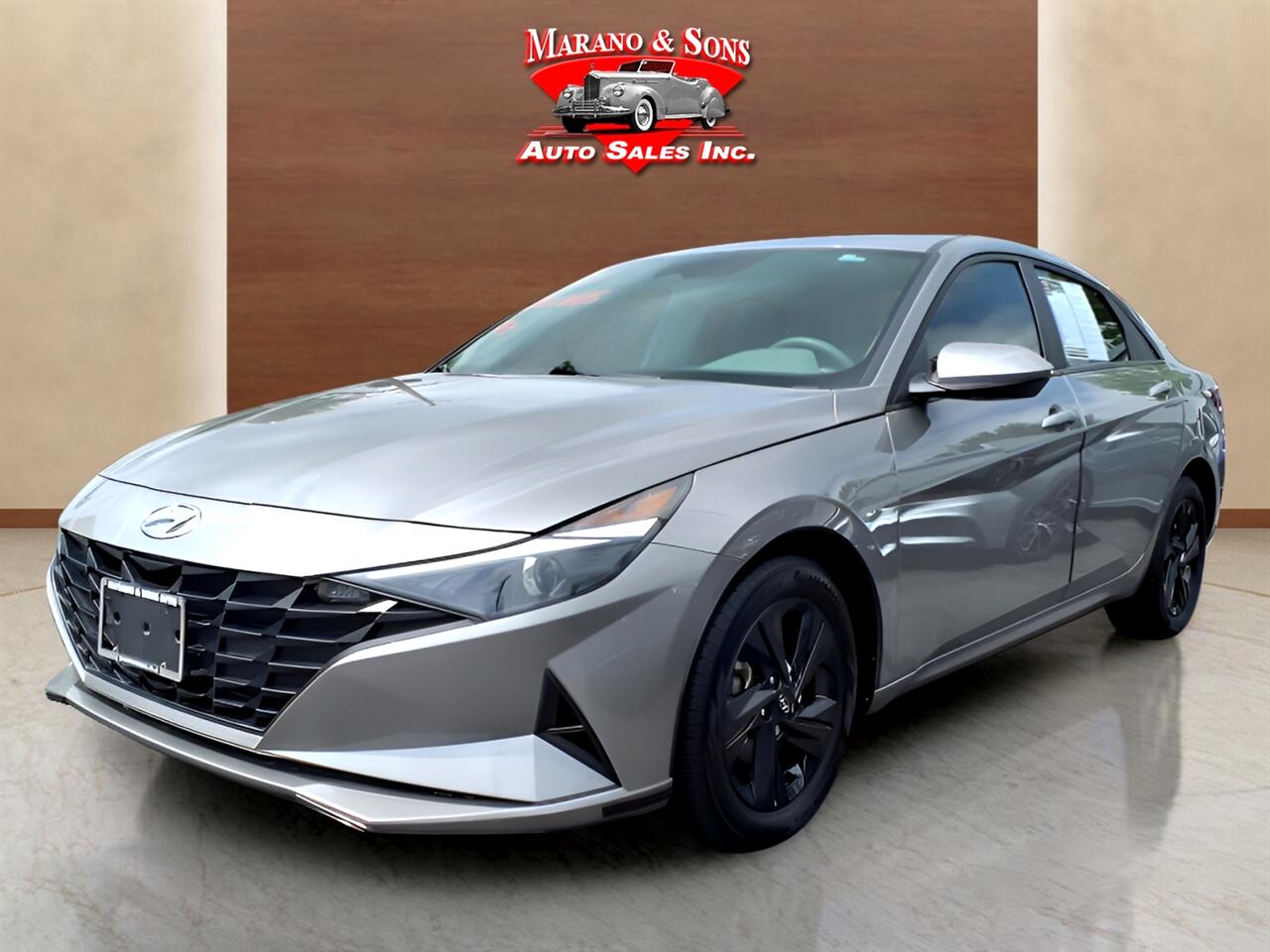 2023 Hyundai Elantra SEL IVT