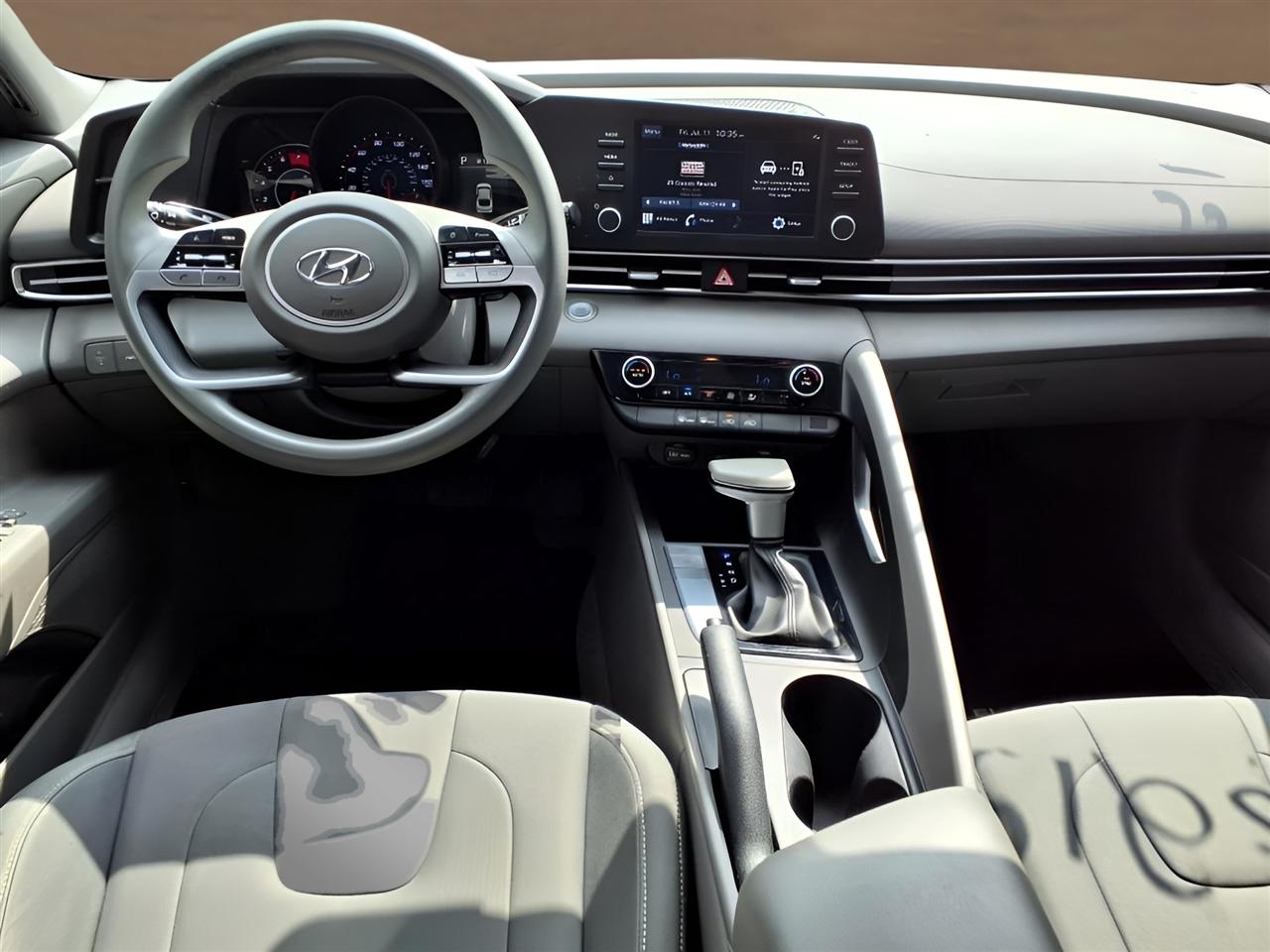 Hyundai Elantra SEL IVT 2023