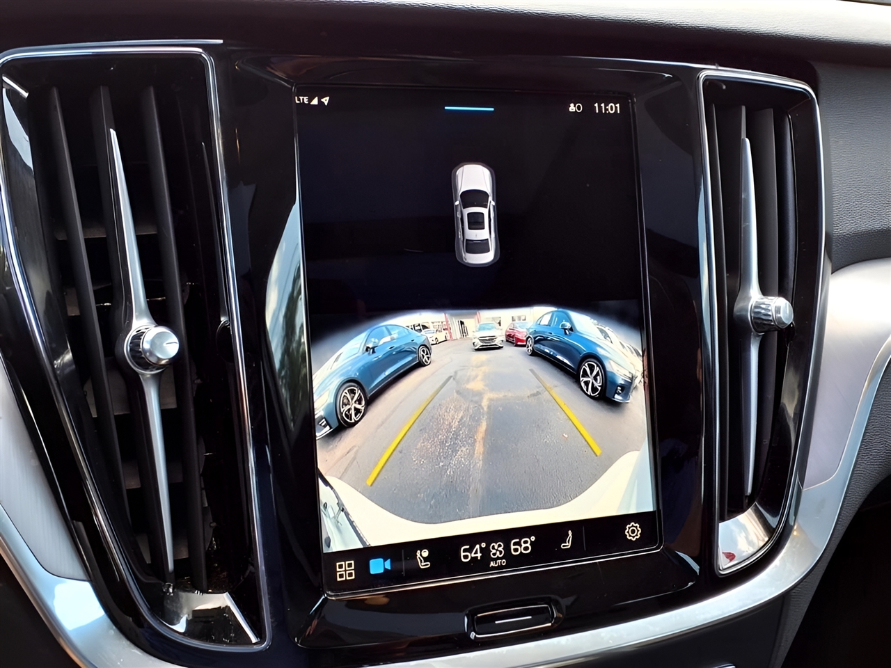 Volvo S60 B5 AWD Core 2025