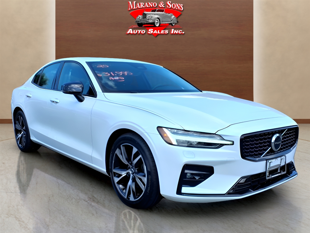 Volvo S60 B5 AWD Core 2025