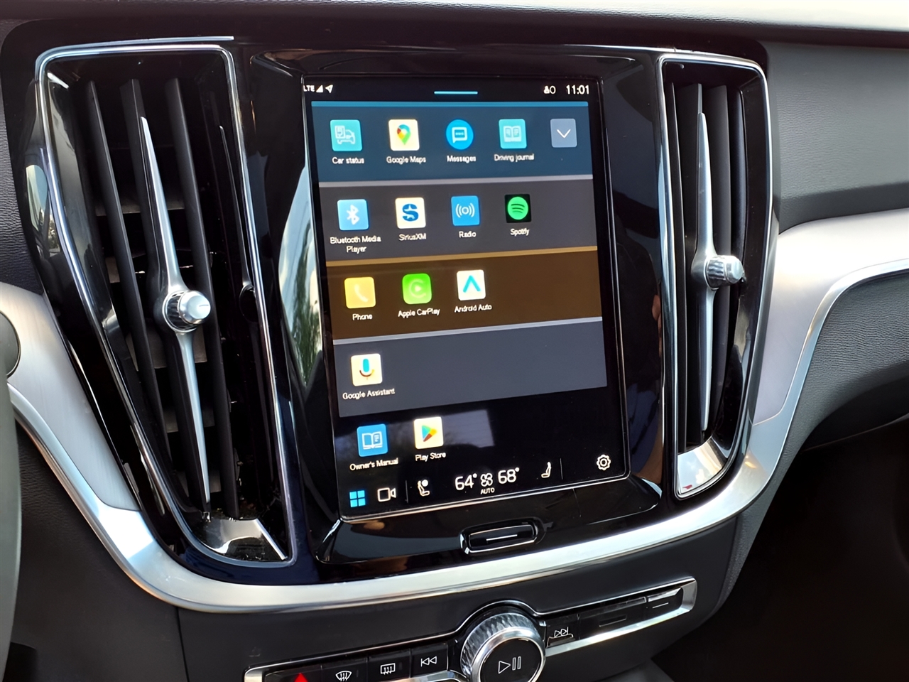 Volvo S60 B5 AWD Core 2025