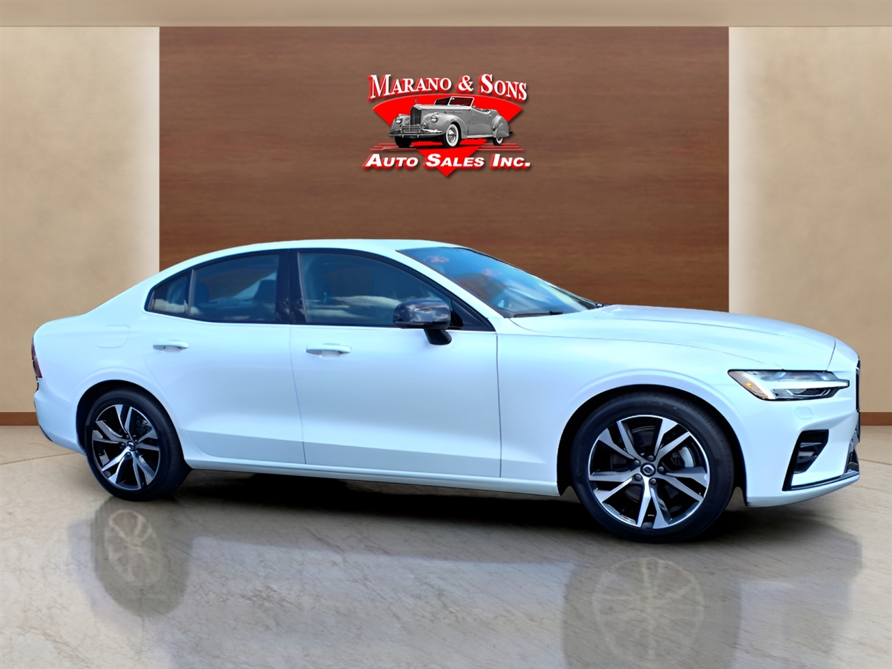 Volvo S60 B5 AWD Core 2025