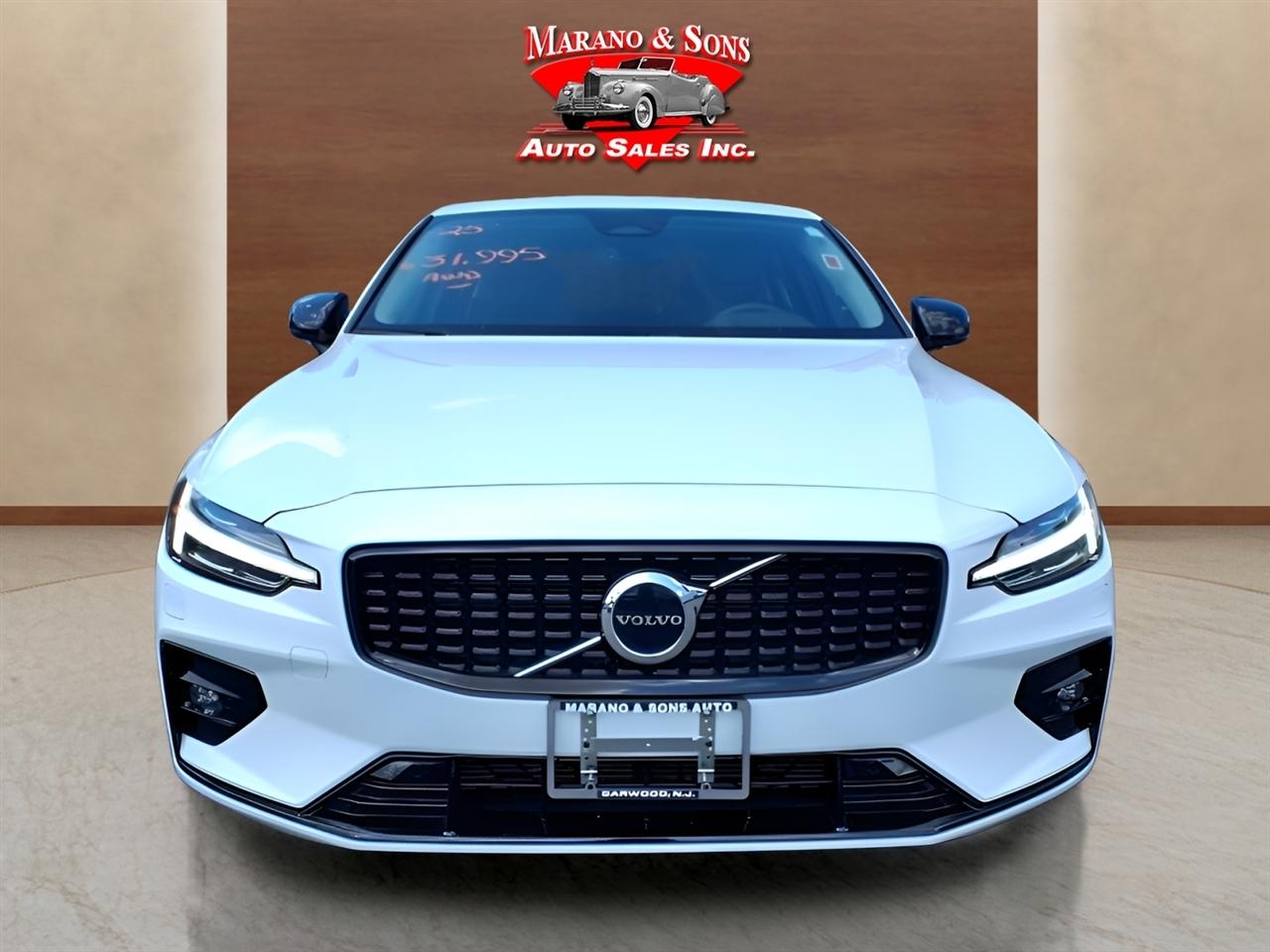 Volvo S60 B5 AWD Core 2025