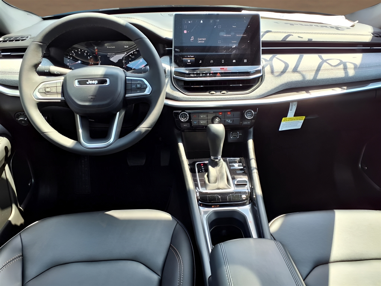 Jeep Compass Latitude Lux 4x4 2023