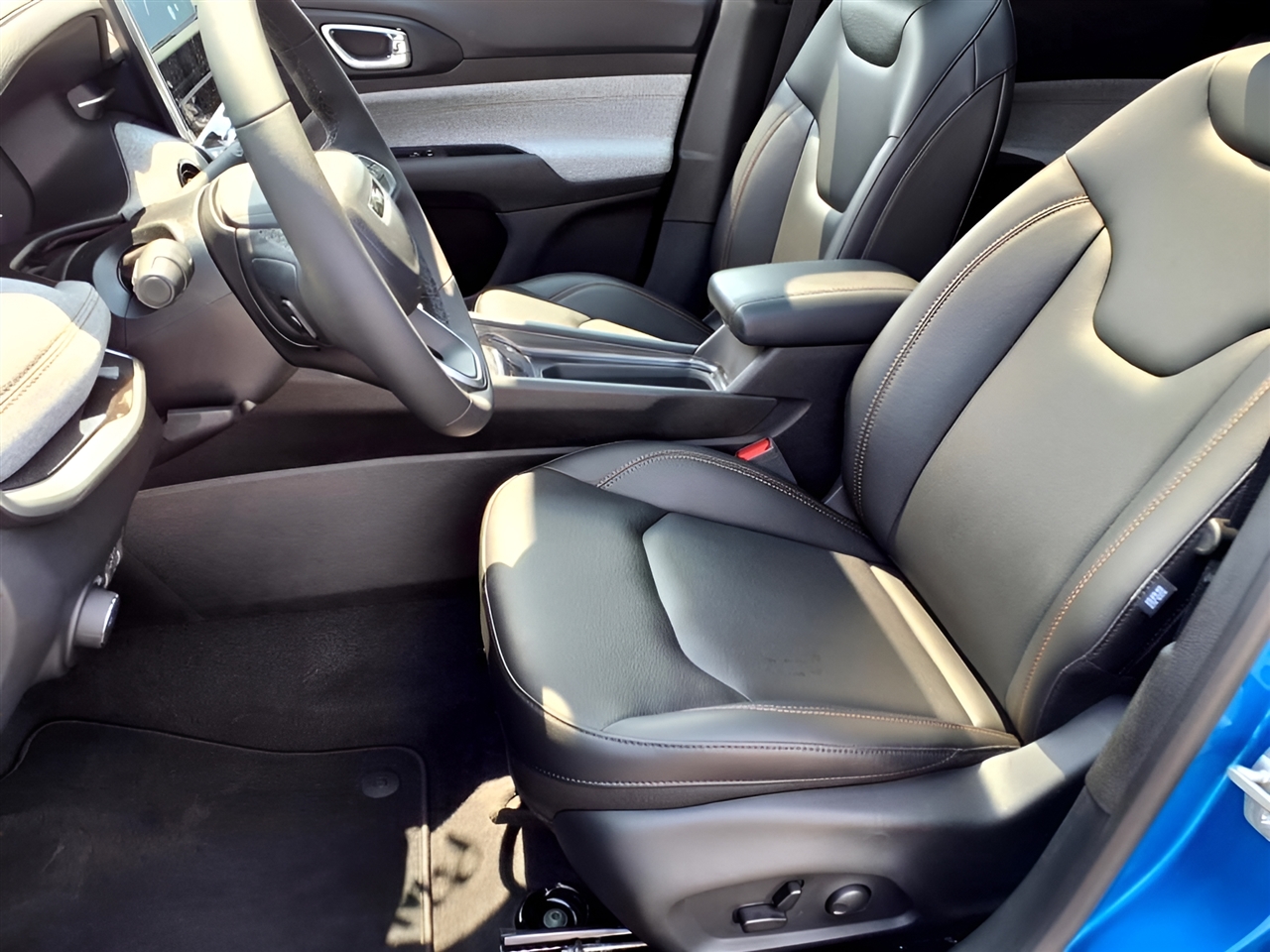 Jeep Compass Latitude Lux 4x4 2023